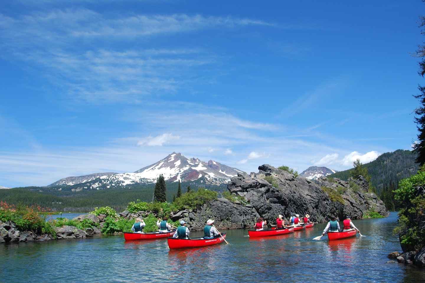 Bend: Half-Day Cascade Lakes Canoe Tour thumbnail